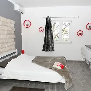  Apartment & Dijana Croatia